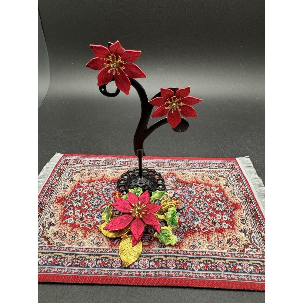 KC Stamped Poinsettia Holly Pin Brooch and Earring Set Gold-Tone‎ Kenneth Cole